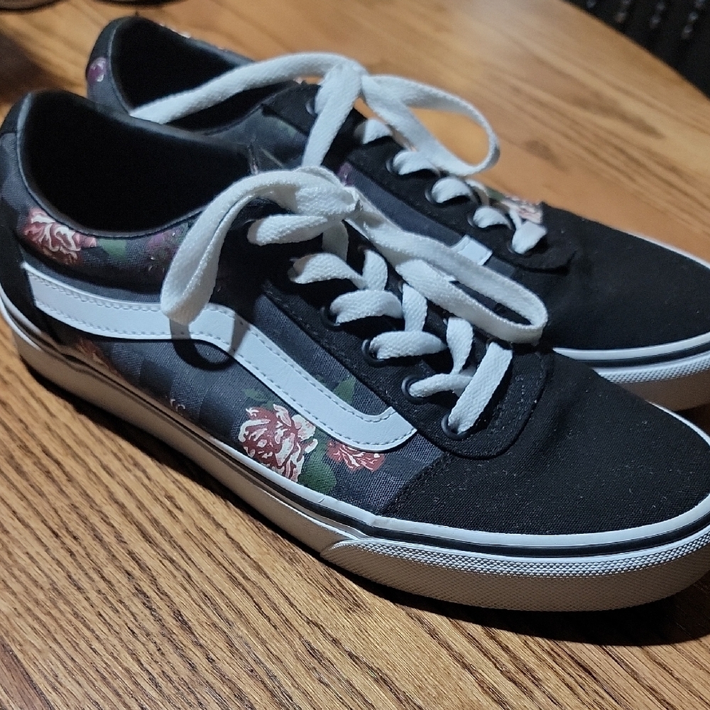 Vans Ward Flowers & Checks Pattern Size 9 Womens